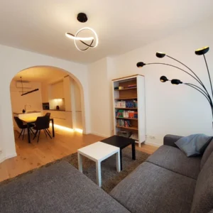 Rez-de-jardin meublé haut de gamme – 2 chambres – Lyon 6e 1 650 €